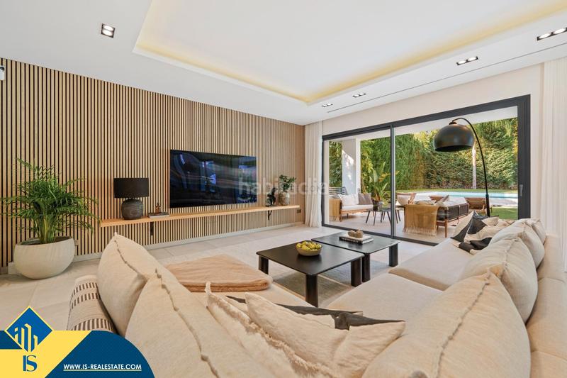 Foto 7a72b8b9-8a43-427e-ac80-c17056708c1c. Flat in Nueva Andalucía centro Marbella