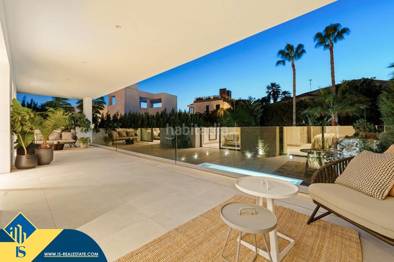 Foto c4305fb0-61e9-4b28-8ab9-e36b1402e962. Flat in Nueva Andalucía centro Marbella