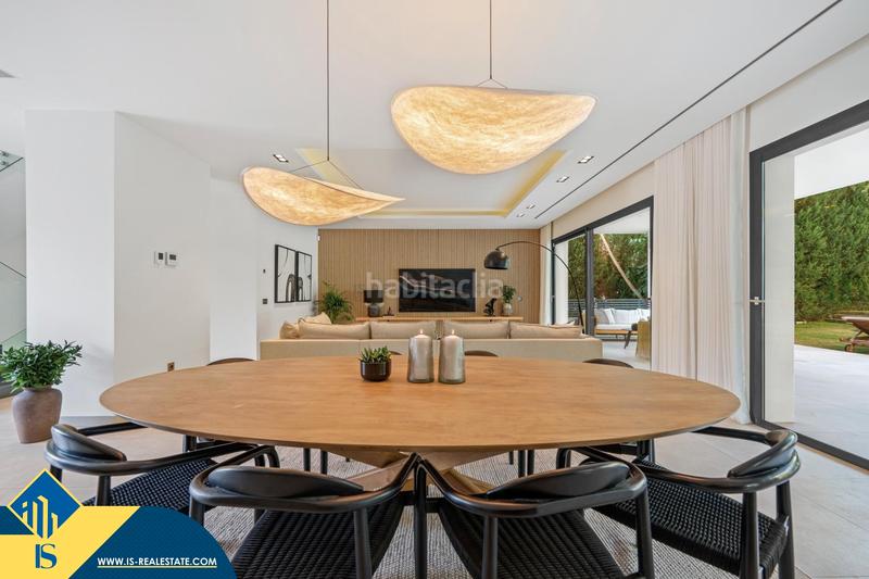 Foto c4530c2f-85fc-4350-b6d7-fb411b2f743d. Flat in Nueva Andalucía centro Marbella