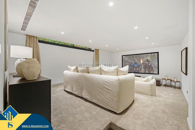 Foto e282a1fb-07e8-4907-a25e-1485118eddce. Flat in Nueva Andalucía centro Marbella