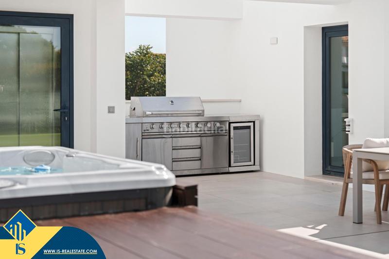 Foto e2b8cf87-0729-4fd7-9ba5-156d72b230f5. Flat in Nueva Andalucía centro Marbella