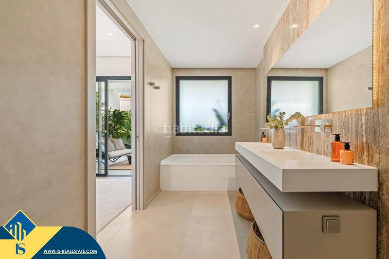 Foto 1536e9b2-ef34-42f8-abc6-7809f36f1761. Pis a Nueva Andalucía centro Marbella