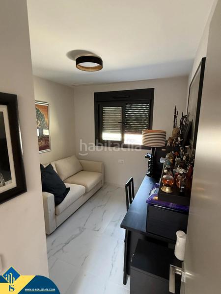 Foto 15ee66c0-5614-42e3-bdff-8bfedba0ef10. Attico con parcheggio piscina in Playa Flamenca Orihuela