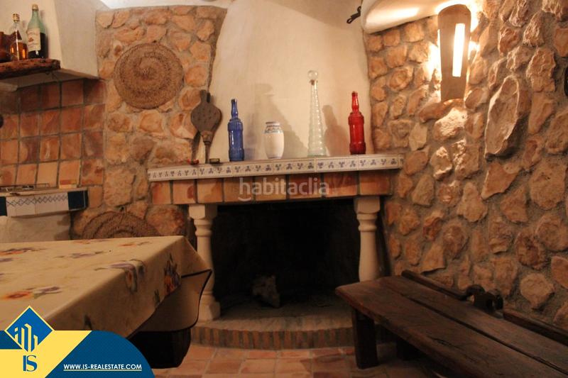 Foto 0583833c-bb95-4fc5-8ce6-855a38f43f6c. Chalet con parcheggio piscina in Campoamor Orihuela