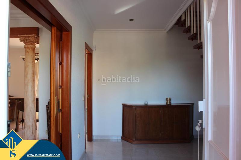 Foto c73b4b97-ffd6-4f2d-8022-21402ac86e20. Chalet con parcheggio piscina in Campoamor Orihuela