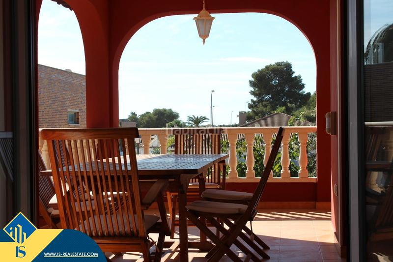 Foto e6dbc87b-7575-423e-a443-09daad10f4d8. Chalet con parcheggio piscina in Campoamor Orihuela