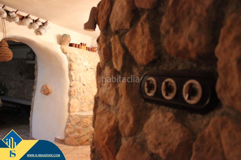 Foto f105894a-dffe-4908-ba8e-38352266510a. Chalet con parcheggio piscina in Campoamor Orihuela