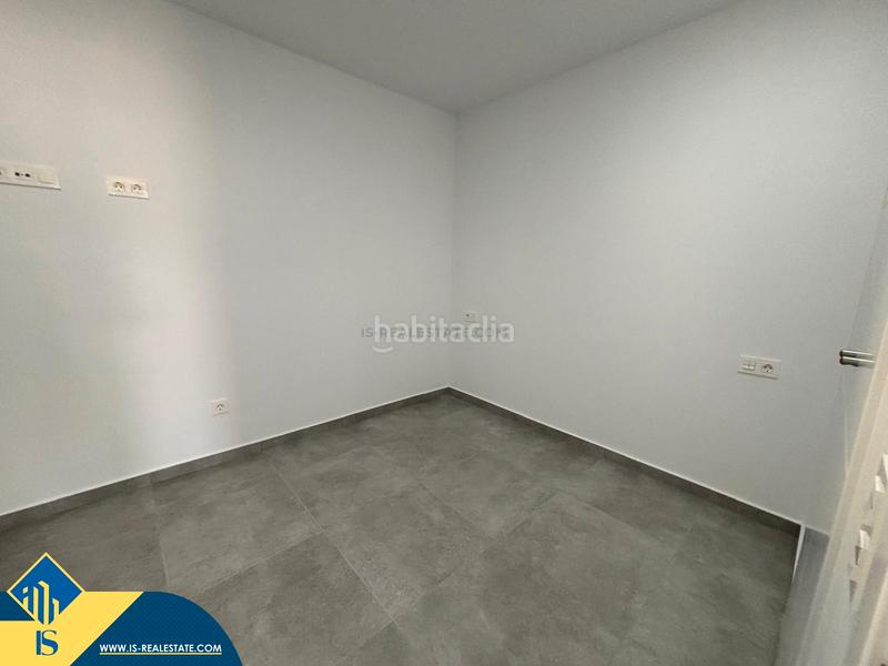 Foto c441951b-f7d7-41fa-aa09-47ec28f4de12. Etagenwohnung mit pool in Las Piscinas Naturales Torrevieja