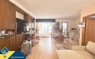 Dachwohnung in Antonio Machado. Ático con piscina comunitaria, en la provincia de alicante, en l