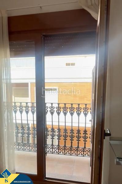 Foto 1ff51369-2d85-42fa-b98e-b4f53bd60139. Piccolo appartamento in calle joaquín chapaprieta 51 in Torrevieja