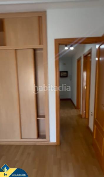 Foto bd1b8ed4-6bf2-4ed4-a404-a446fa09733f. Piccolo appartamento in calle joaquín chapaprieta 51 in Torrevieja