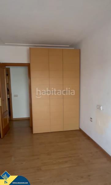 Foto d1999ef7-2191-4473-bceb-cc0c809f337e. Piccolo appartamento in calle joaquín chapaprieta 51 in Torrevieja