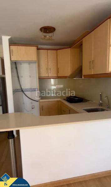 Foto f43615f3-1c81-4200-bd14-46630c8b6197. Piccolo appartamento in calle joaquín chapaprieta 51 in Torrevieja