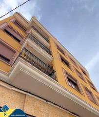 Appartement en Calle joaqun chapaprieta 51. Apartamento con terraza en torrevieja, provincia de alicante. 2