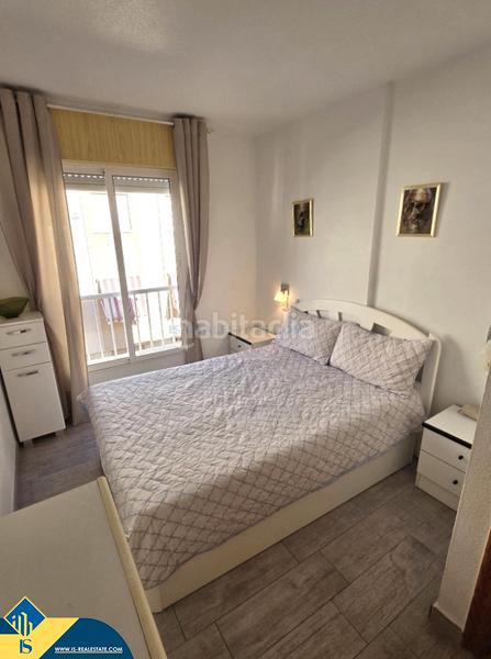 Foto 0823eac2-173d-49da-add1-4c9ccad2b1b7. Apartament amb calefacció a Zona Playa del Cura Torrevieja