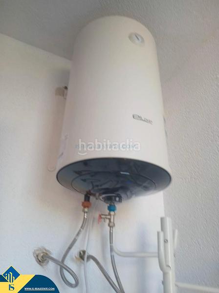 Foto 360de81d-fcd5-4998-aced-376bb5921f0d. Monolocale con riscaldamento in Las Piscinas Naturales Torrevieja