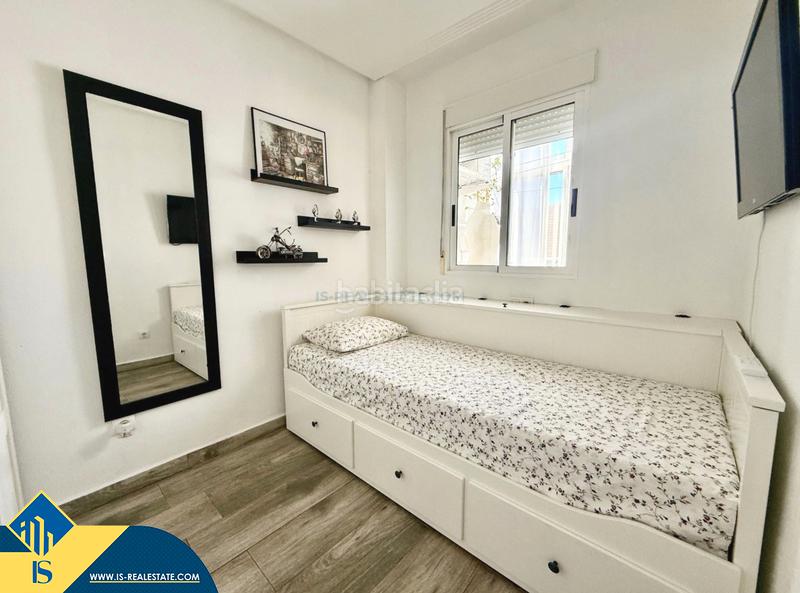 Foto d3abaa34-c9ba-41ad-879a-a8b91dd331fa. Piccolo appartamento con riscaldamento piscina in Torrevieja