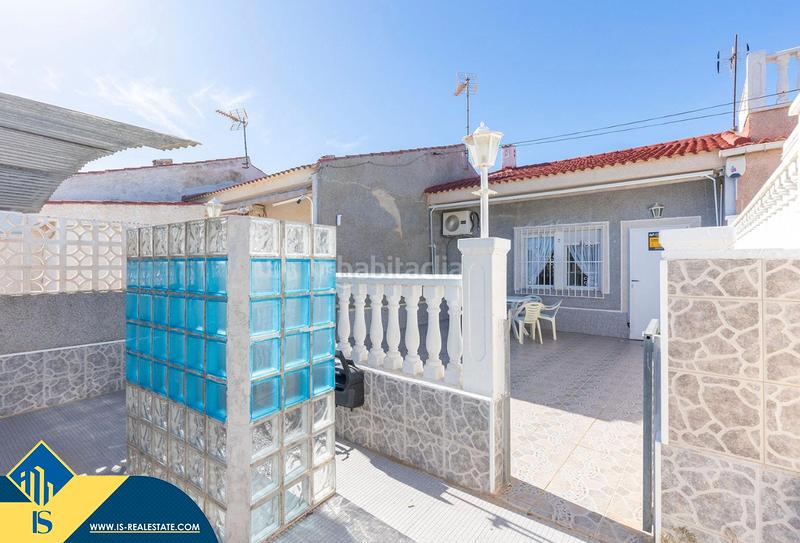 Foto 5f991948-44d8-42e3-9d74-0753509a2888. Maison avec chauffage parking dans Zona Carrefour - Urbanizaciones Torrevieja