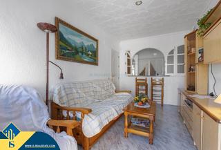 Haus in Zona Carrefour - Urbanizaciones. Bungalow con terraza, en la provincia de alicante, en la ciudad