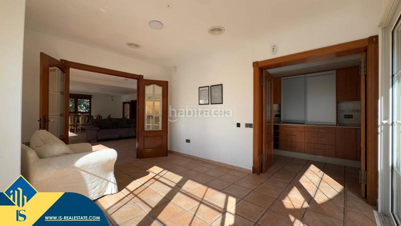 Foto 7294fc08-3e0f-4a1a-9fa1-c1f77be938c5. Xalet amb aparcament a Aguas Nuevas Torrevieja