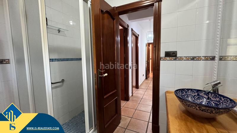 Foto 907619b6-f3c8-4278-906e-9bbadb6073d4. Xalet amb aparcament a Aguas Nuevas Torrevieja