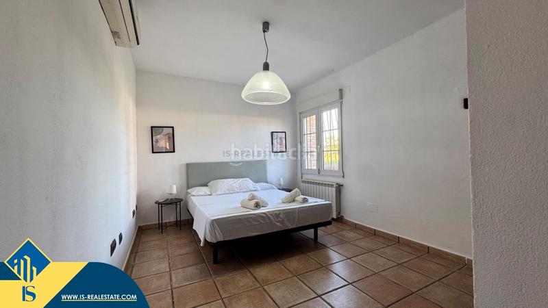 Foto ac634931-1298-4c13-b473-171dd1a10aa7. Xalet amb aparcament a Aguas Nuevas Torrevieja