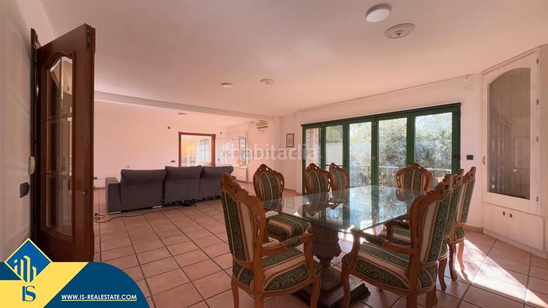 Foto bc28b5e8-a2c7-4804-b84f-c3d21d7884ee. Xalet amb aparcament a Aguas Nuevas Torrevieja