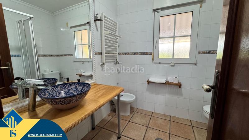 Foto e3bcc98c-af30-40ee-8010-8df44074c3a1. Xalet amb aparcament a Aguas Nuevas Torrevieja