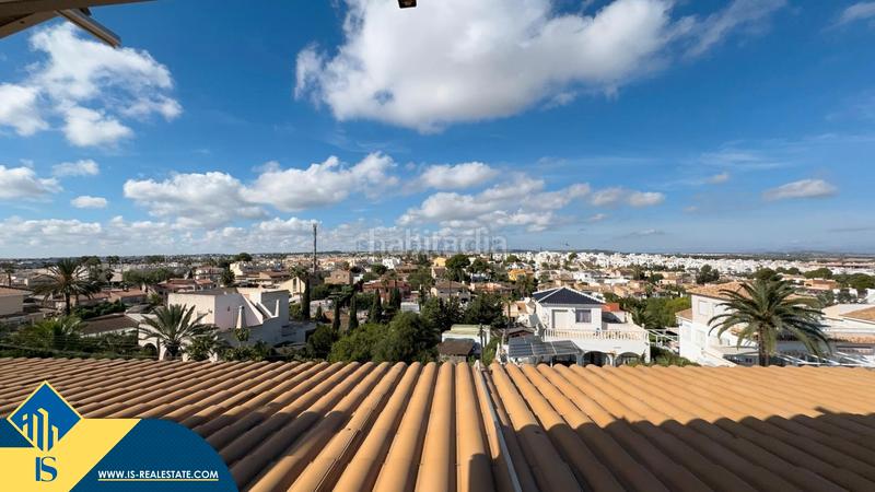 Foto ed6d81e1-b9d3-4af4-8809-380619235848. Xalet amb aparcament a Aguas Nuevas Torrevieja