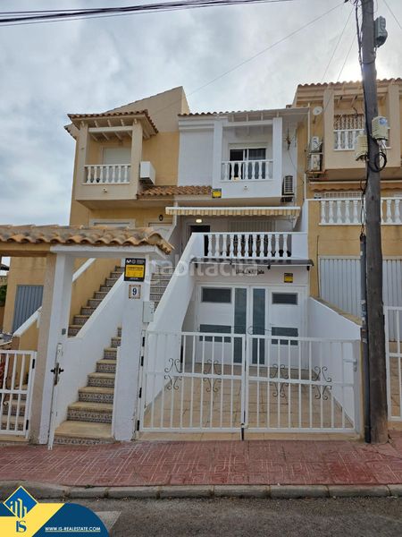 Foto 02ae21bf-f4b9-41d1-b274-e653d9be5e2d. Casa amb aparcament a Cabo Cervera Torrevieja