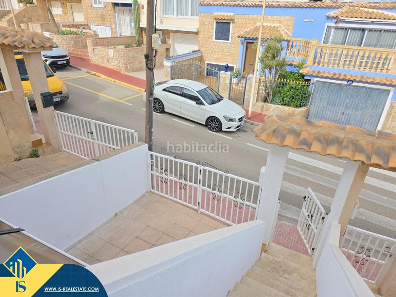 Foto a489d140-0b87-4f31-a244-253d3b28ec88. Casa amb aparcament a Cabo Cervera Torrevieja
