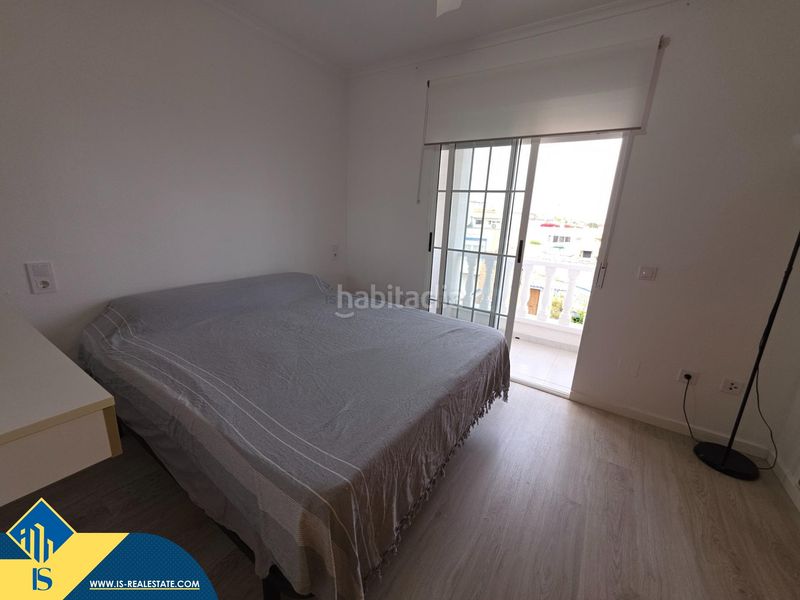 Foto ff11a39a-7c4e-4588-9dfa-b59cdb79a998. Casa amb aparcament a Cabo Cervera Torrevieja