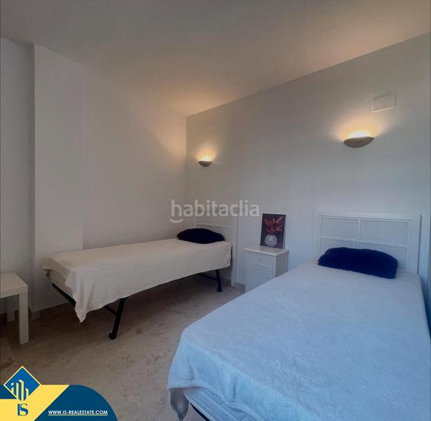 Foto cf77b7cb-d79b-4c48-affe-3dbb75334e68. Appartement avec parking piscine dans Punta Prima Orihuela