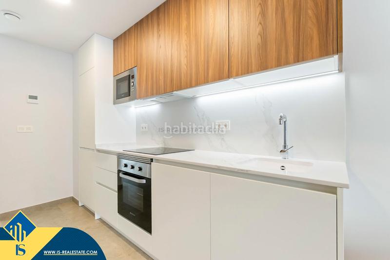 Foto 05503cfe-5ecf-4b5b-8a97-1e9b55e9aad2. Etagenwohnung mit pool in Punta Prima Orihuela