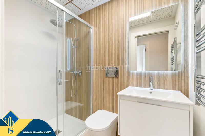 Foto 6a3ef590-bc34-41f8-a04c-deb1a68e77f3. Etagenwohnung mit pool in Punta Prima Orihuela