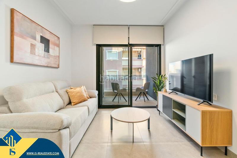 Foto 73016c85-c8b7-46d4-a8c8-3b4e47f14dc7. Etagenwohnung mit pool in Punta Prima Orihuela