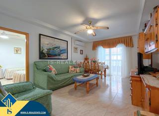 Appartement à Zona Playa del Cura. Apartamento con terraza, en la provincia de alicante, en la ciud