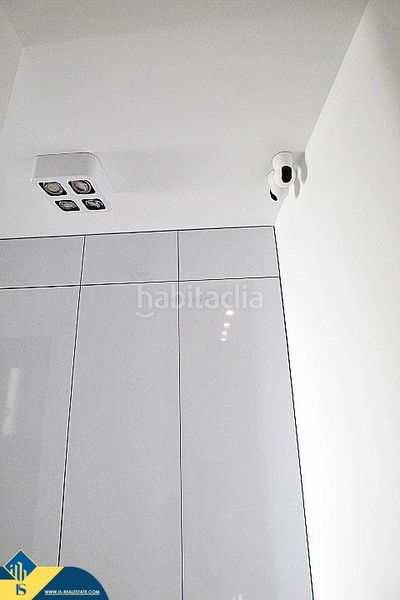 Foto e5981bf4-5474-4743-9411-1b60849fd201. Piso apartamento renovado con terraza, en la provincia de alicante, en la ciudad , en la zona de playa del cura. 2 habitac en Torrevieja