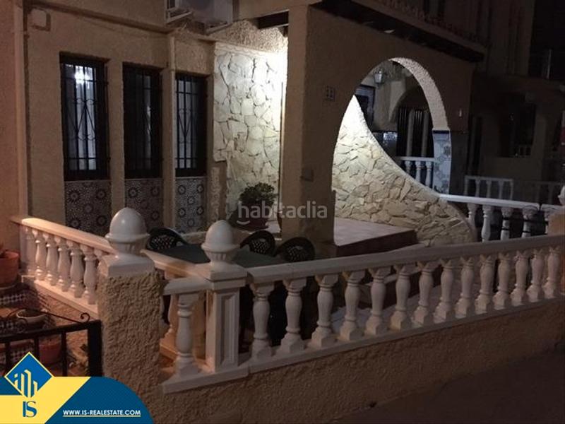 Foto 2018922c-6011-4795-8da3-b52e809a86f3. House with parking pool in Los Europeos Torrevieja