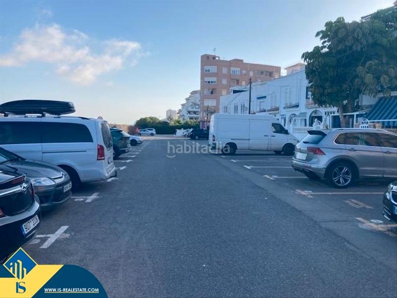 Foto 52d02929-3f93-4913-80ea-f4a0cc5d0312. House with parking pool in Los Europeos Torrevieja