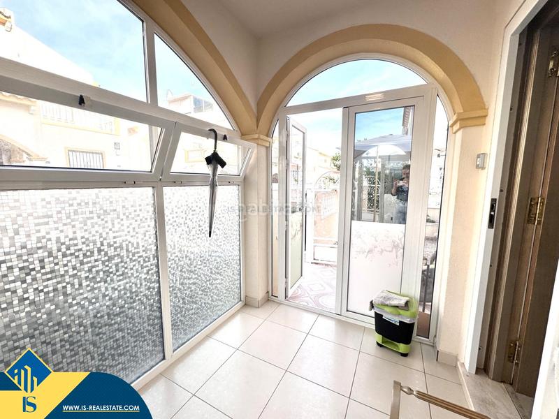 Foto 01b18400-dd3d-4863-9888-91ca48c6c47d. Maison avec piscine dans Playa Flamenca Orihuela