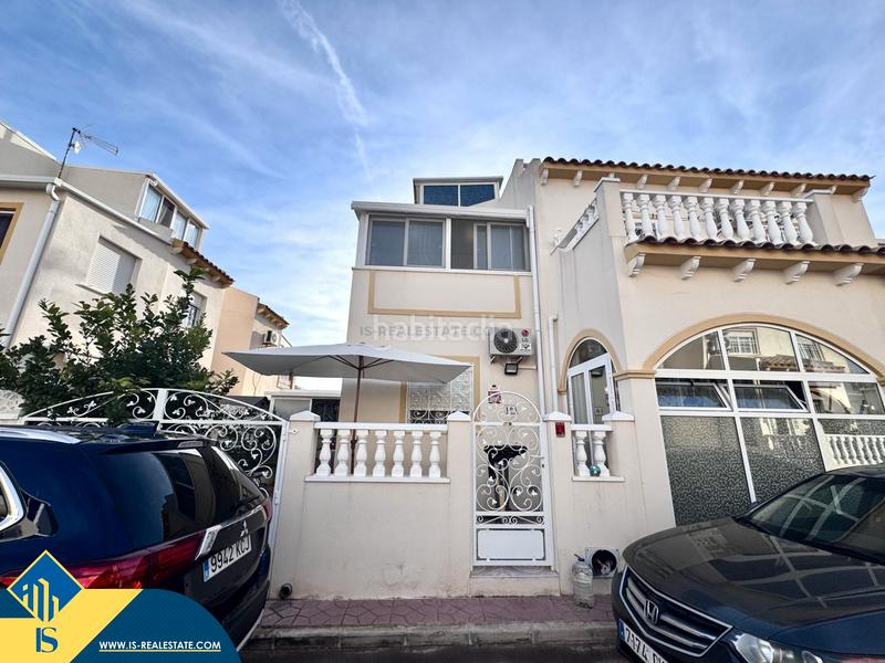 Foto 5983ca95-ef6d-4925-ad27-73c8b3c7dc12. Maison avec piscine dans Playa Flamenca Orihuela