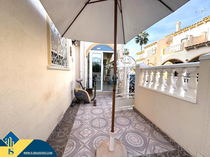 Foto 5e49191f-e88f-4384-93bb-a60a82371e4f. Maison avec piscine dans Playa Flamenca Orihuela