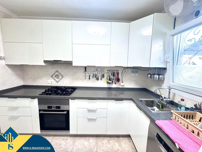 Foto 9a2c2652-dfae-42bd-88e3-5f169f76d1df. Maison avec piscine dans Playa Flamenca Orihuela