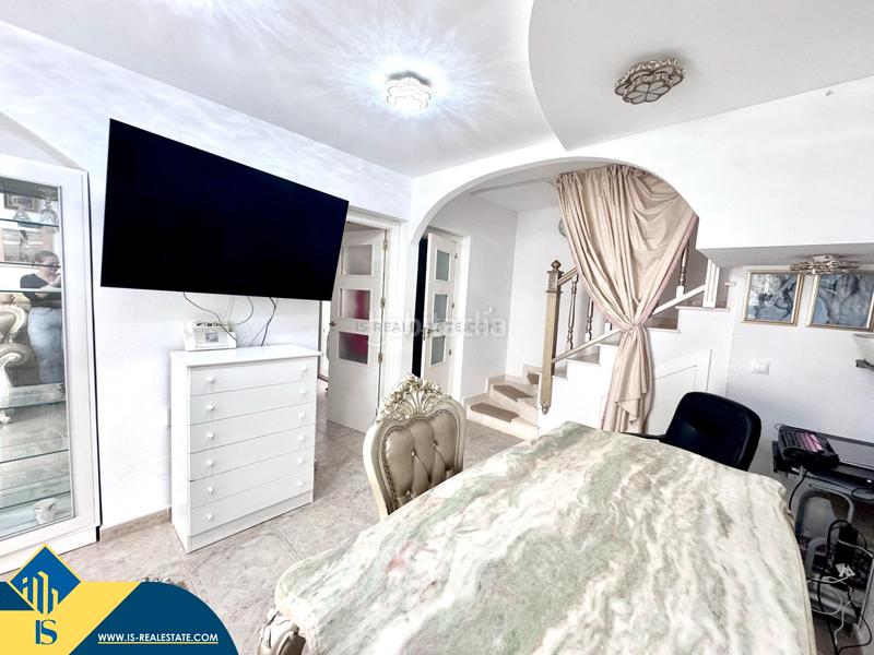 Foto ebe40b70-4f29-4e26-92f9-d561ce559937. Maison avec piscine dans Playa Flamenca Orihuela