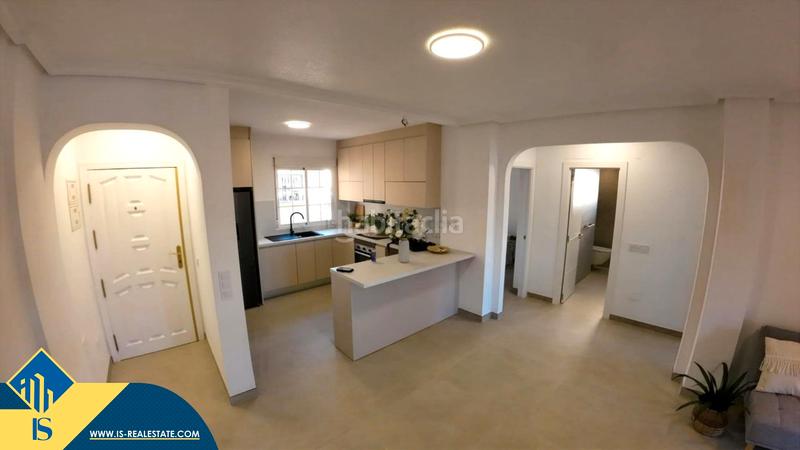 Foto 10181a58-8bad-42a8-b05f-7ed1dea7190e. Appartement avec piscine dans Lomas de Cabo Roig - Los Dolses Orihuela