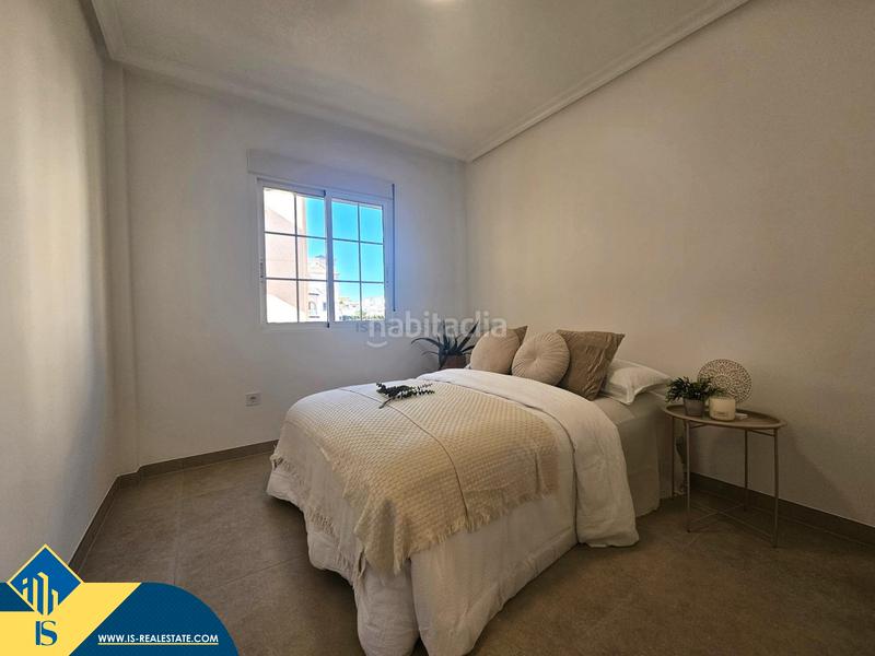 Foto 3e5ca3de-757e-41aa-ac42-8f82dad44918. Appartement avec piscine dans Lomas de Cabo Roig - Los Dolses Orihuela