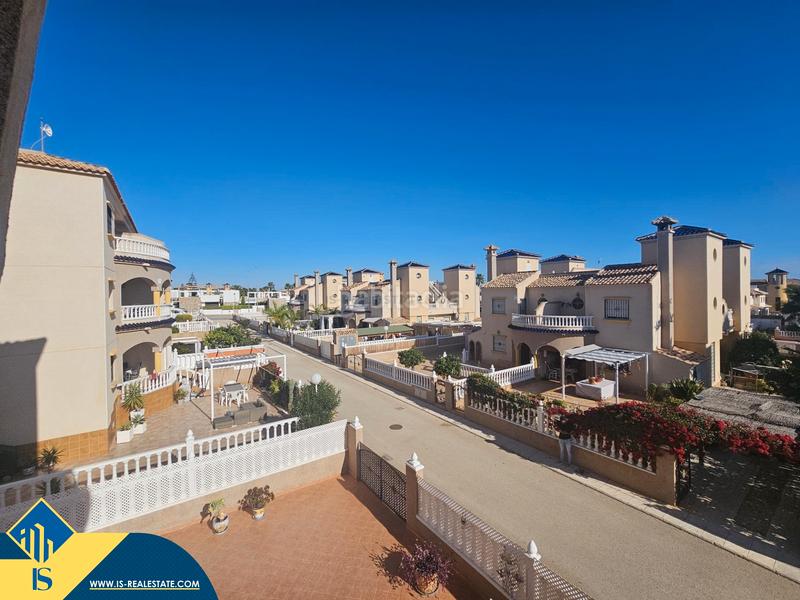 Foto e656c9ba-8cd8-4c04-8041-1008e992c5f4. Appartement avec piscine dans Lomas de Cabo Roig - Los Dolses Orihuela