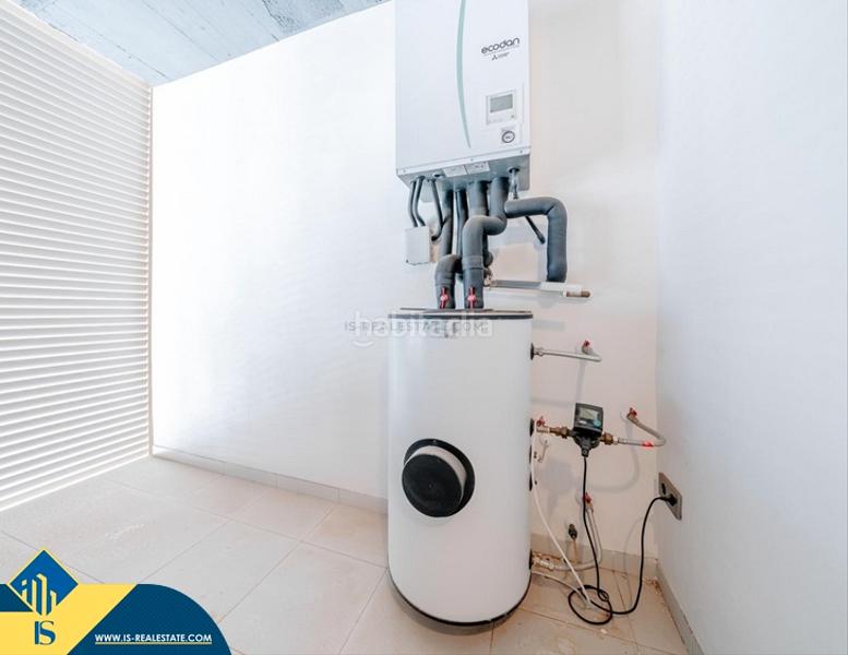 Foto dedd3cf5-a806-417a-817d-a36dd9f49f53. Appartamento con parcheggio piscina in Playa Poniente Benidorm