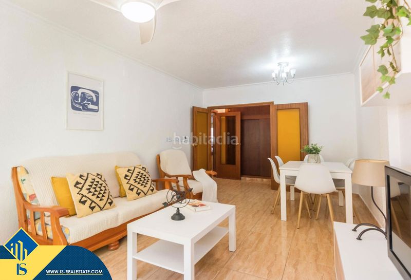 Foto bbd670de-5113-4d92-bd16-ecf6c7a3f56f. Apartamento  con terraza, en la provincia de alicante, en la ciudad de orihuela costa. 3 habitaciones | 115 m² | 400 metros del mar en San Pedro del Pinatar